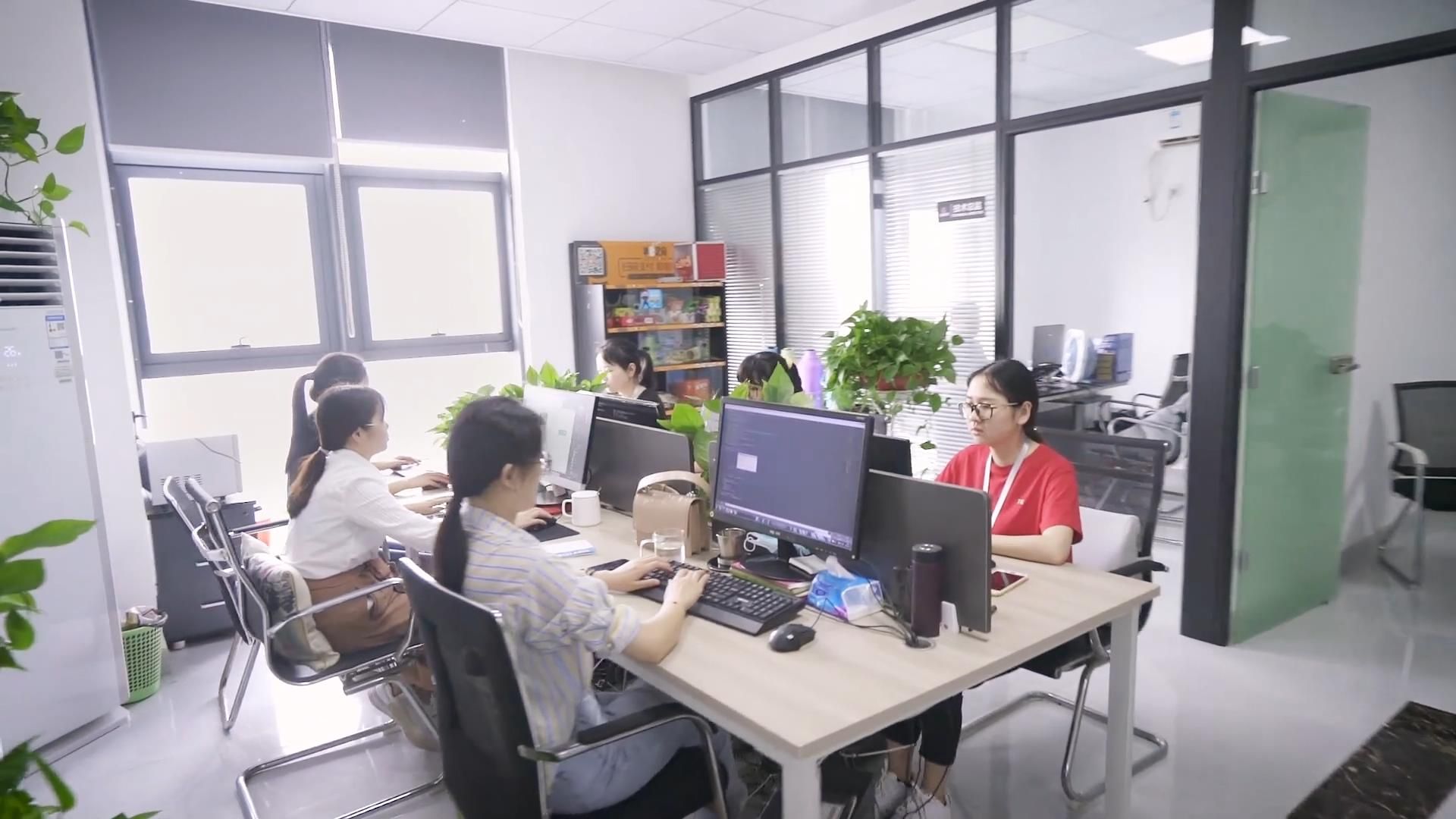 yth2206游艇会网站建设怎么做更专业？本地企业建站避坑与实操指南